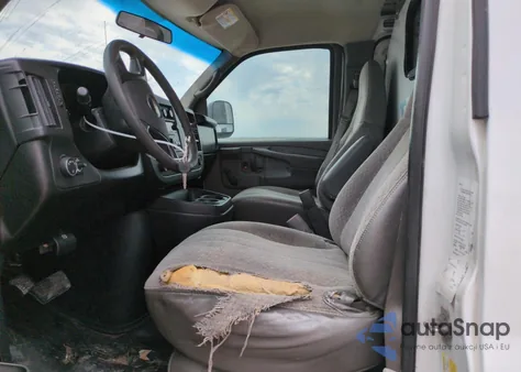 2009 Chevrolet Express G2500 z USA, uszkodzony, nr VIN 1GCGG25C491125650